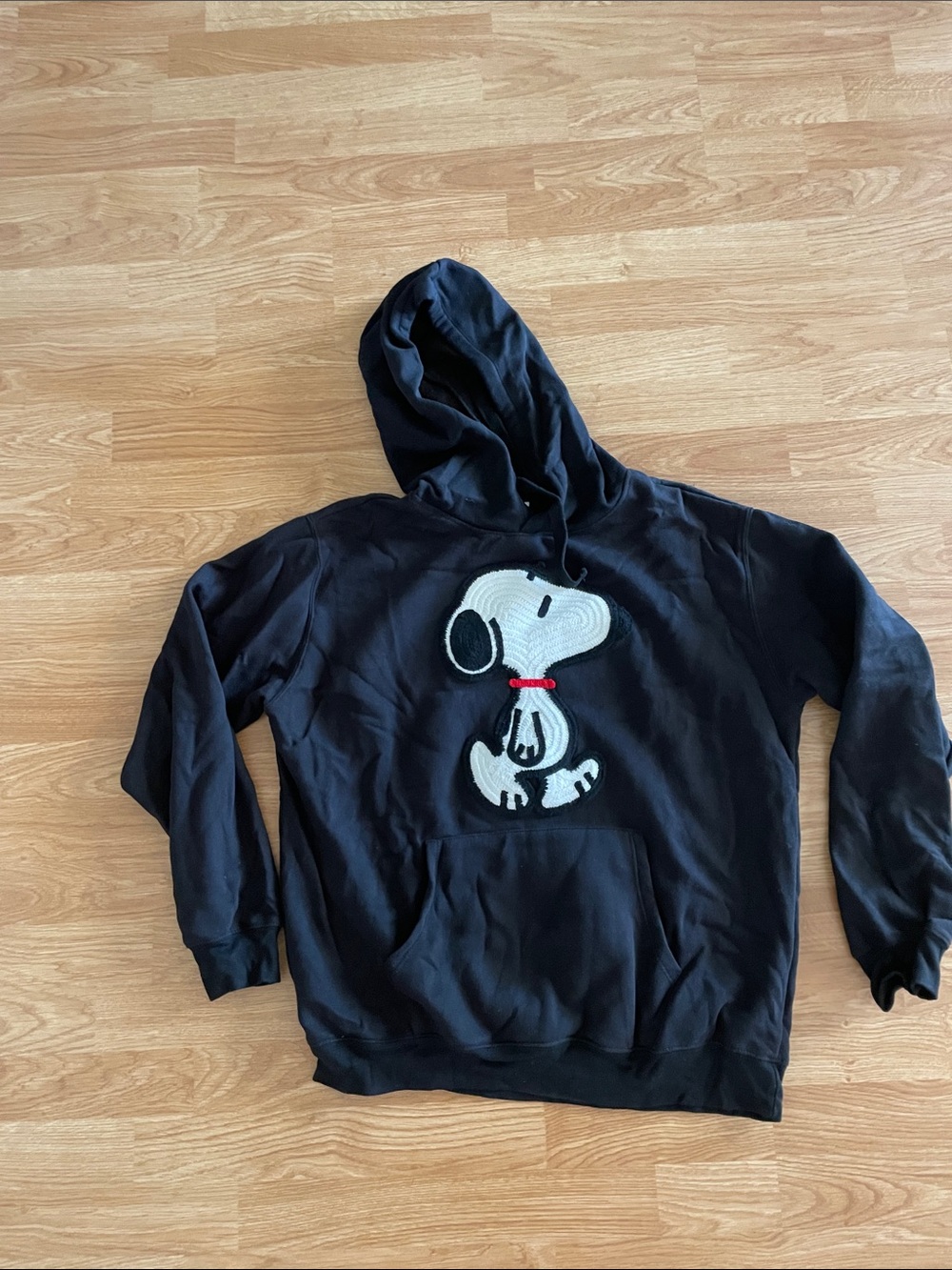 Snoopy peanuts sweatshirt XL